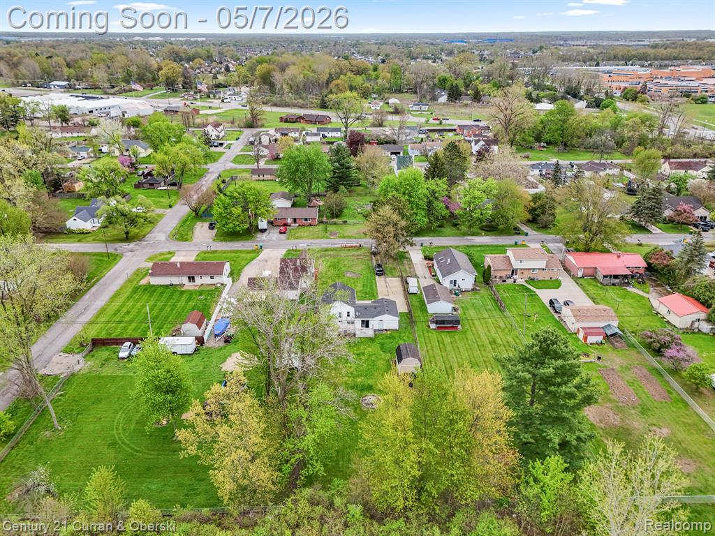 24628 Woodland Drive, Flat Rock, MI 48134 — Photo 35