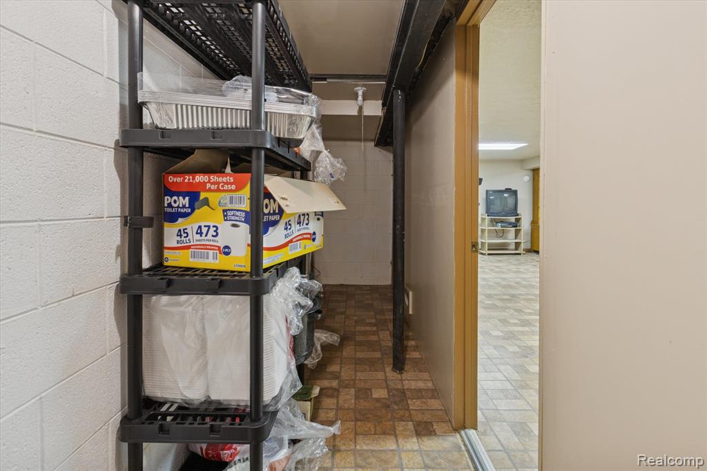 4225 Lapeer Street, Columbiaville, MI 48421 — Photo 18