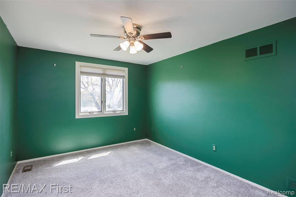 3338 Serenity Road, Oakland, MI — Photo 32