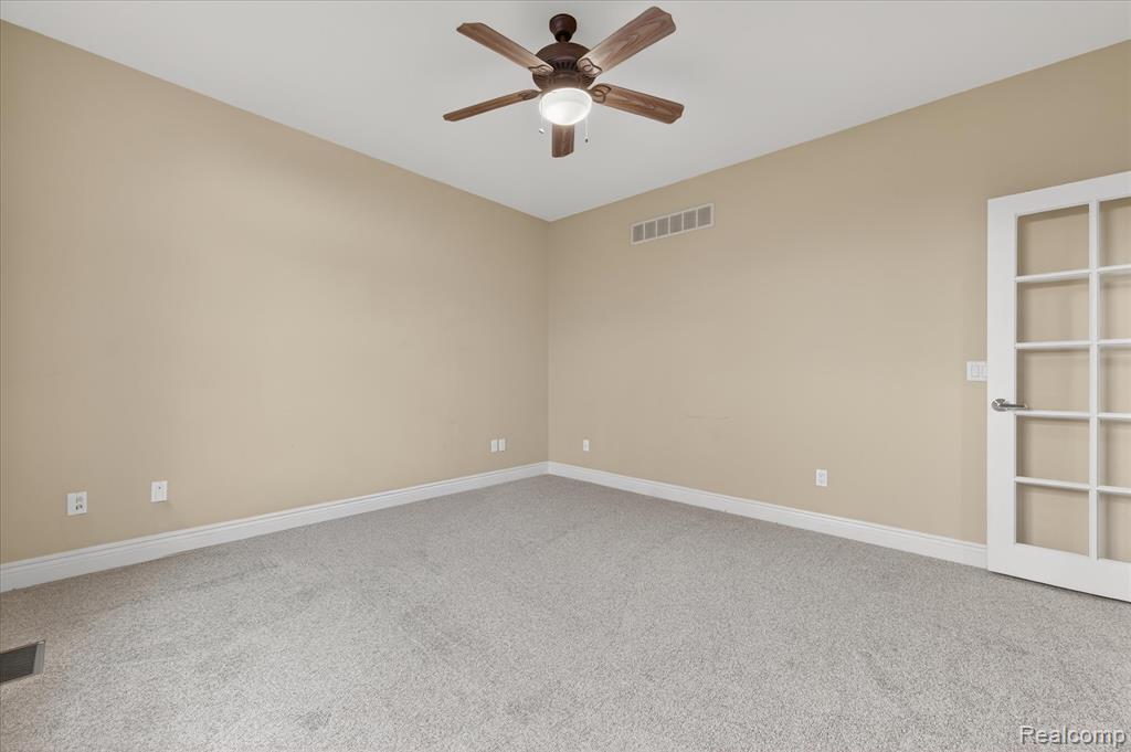 57165 Willow Ridge Boulevard, Washington, MI — Photo 8