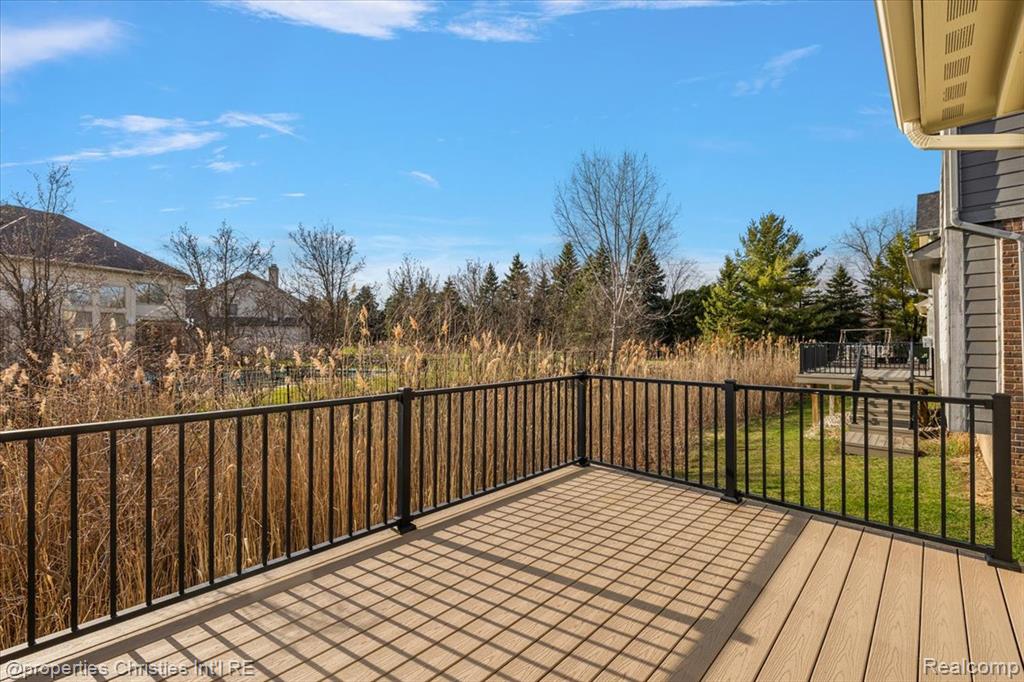 6510 Leigh Hollow Road, West Bloomfield, MI — Photo 39