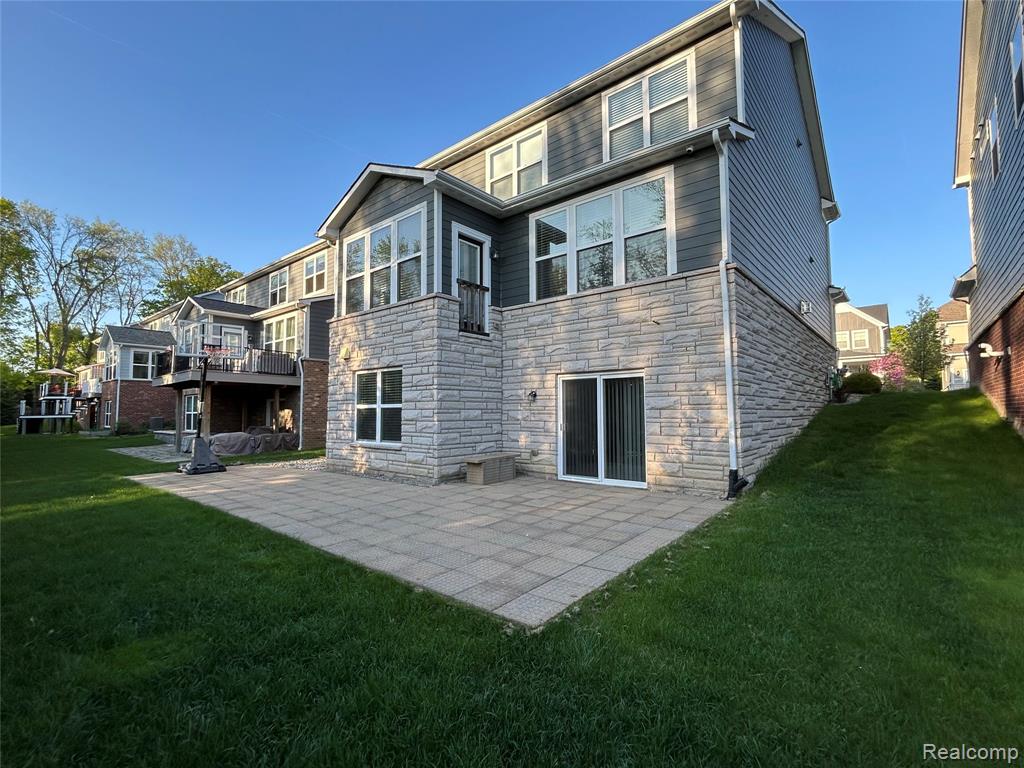 31065 Tremont Lane, Beverly Hills, MI 48025 — Photo 2