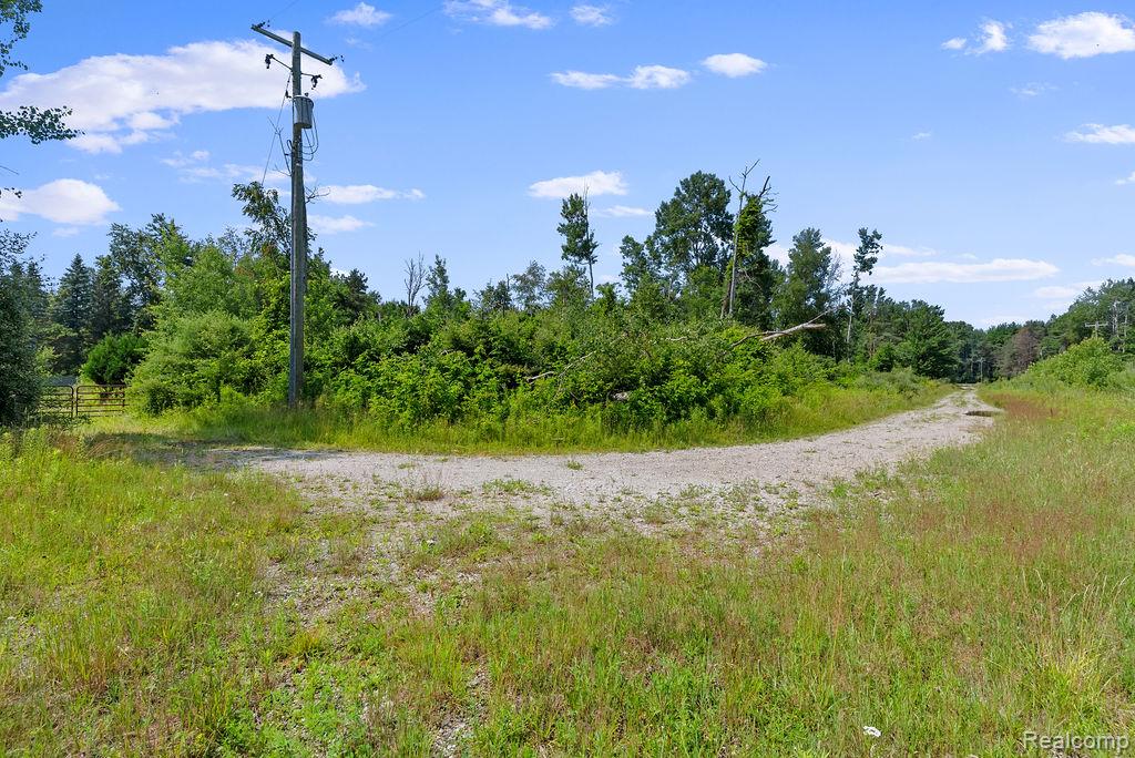 6865 Kaitlyn Dr., Lexington, MI 48450 — Photo 17
