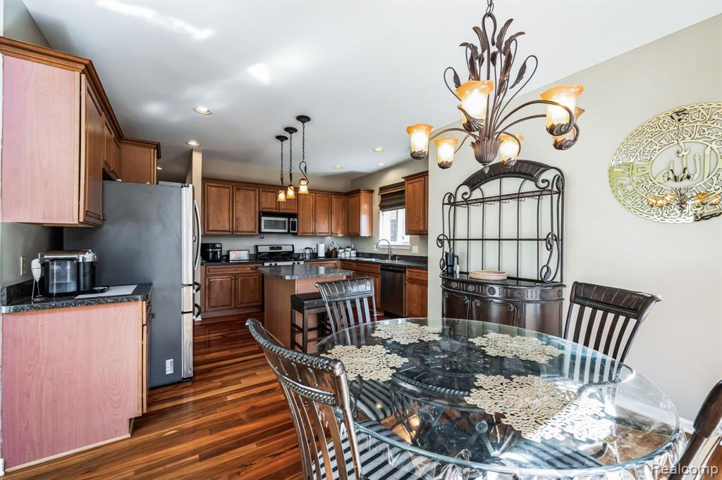 6768 HAYMARKET, Shelby Twp, MI 48317 — Photo 15