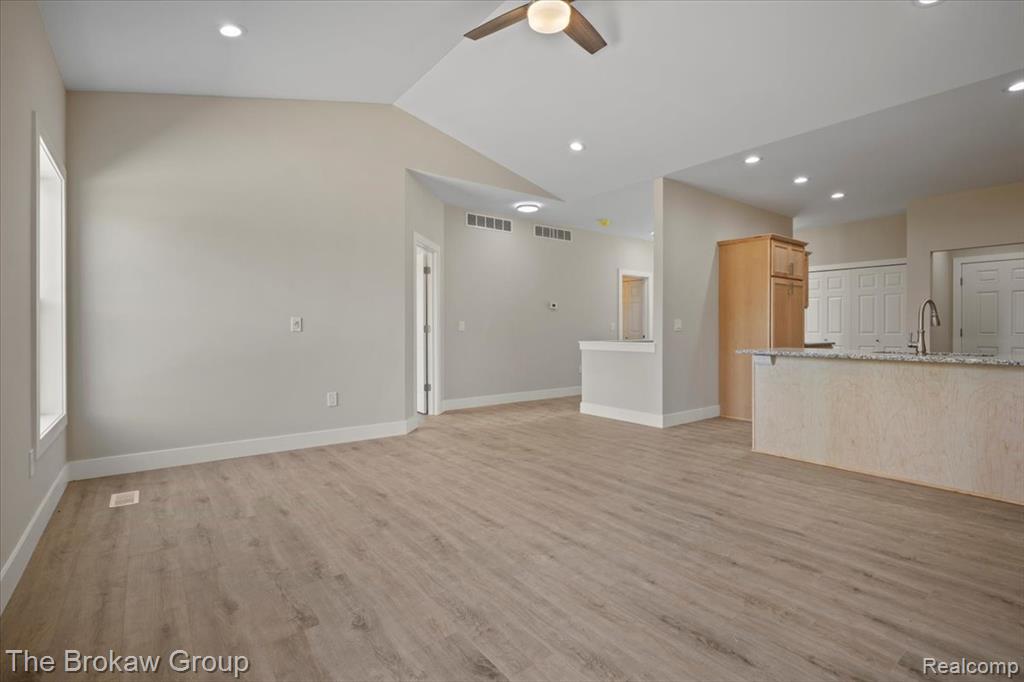 3371 Meadowridge Court, Davison, MI 48423 — Photo 14