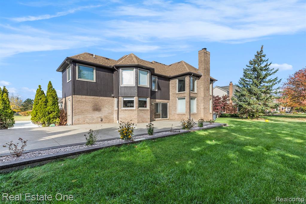 54782 Whitby Way, Shelby Twp, MI 48316 — Photo 33