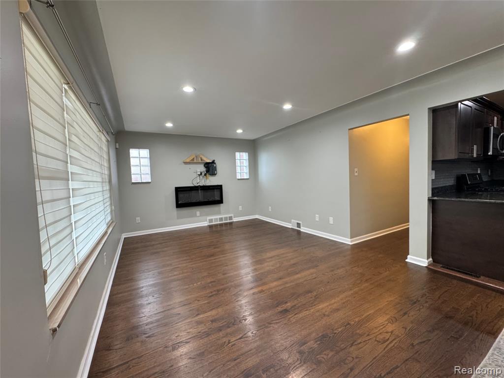 5476 Orchard Avenue, Dearborn, MI 48126 — Photo 6