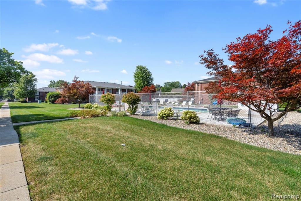 1744 Harrison Avenue, C-8, Trenton, MI 48183 — Photo 22