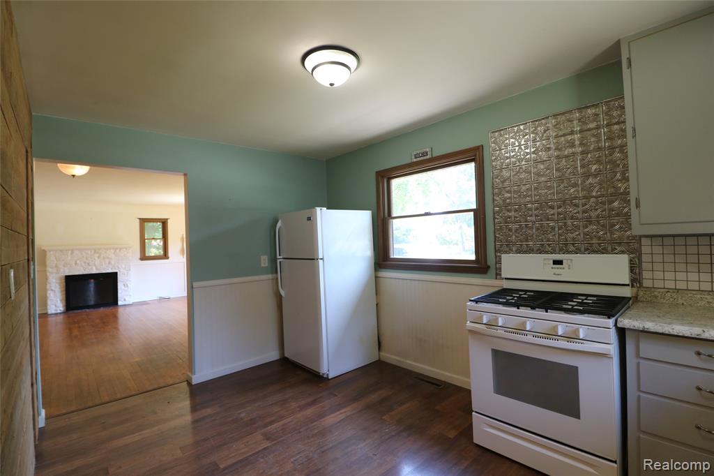 802 W Oak Street, Vassar, MI 48768 — Photo 9