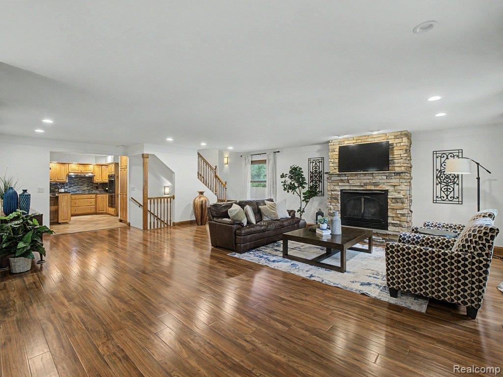 1010 Genesee Drive, Royal Oak, MI 48073 — Photo 8