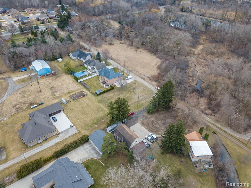 3733 CHRISTIE Lane, Shelby Twp, MI 48317 — Photo 10