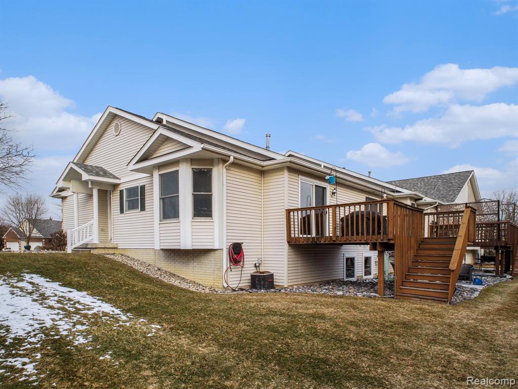 4086 Squire Hill Drive, Flushing, MI 48433 — Photo 30