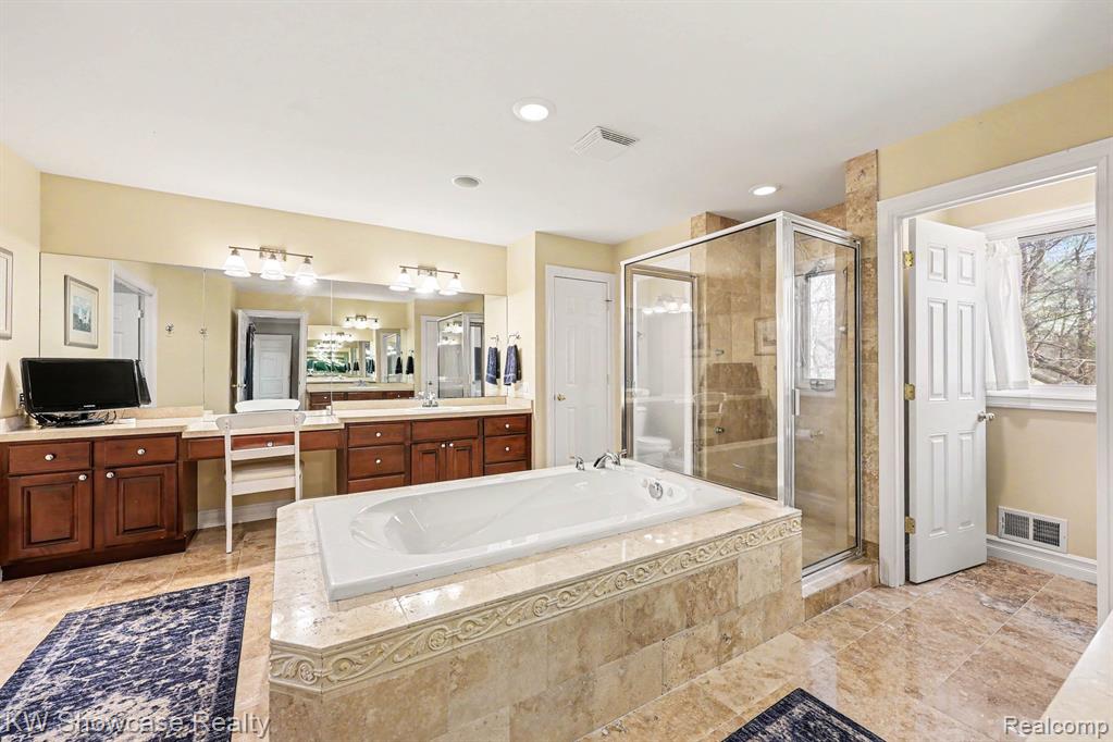 47955 Andover Drive, Novi, MI — Photo 31