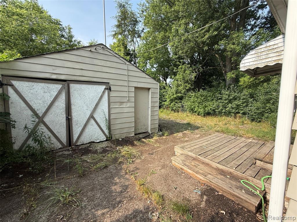 1087 W Kurtz Avenue, Flint, MI 48505 — Photo 12