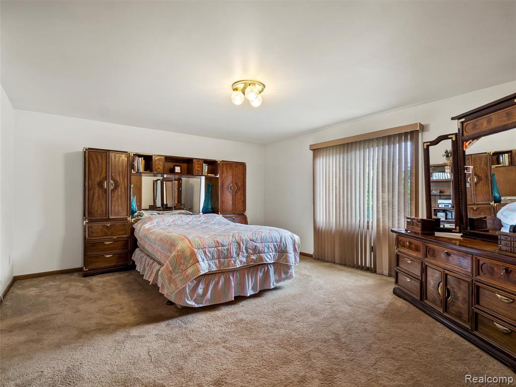46386 Jackson Drive, Macomb, MI 48044 — Photo 34