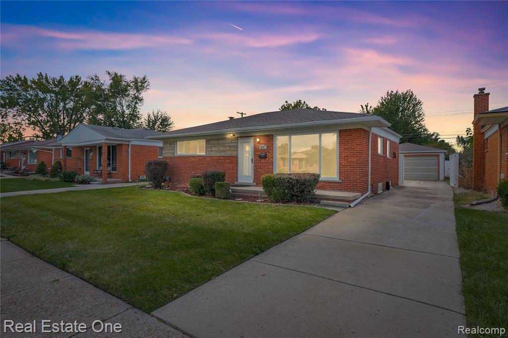 8177 Gary Avenue, Westland, MI — Photo 4
