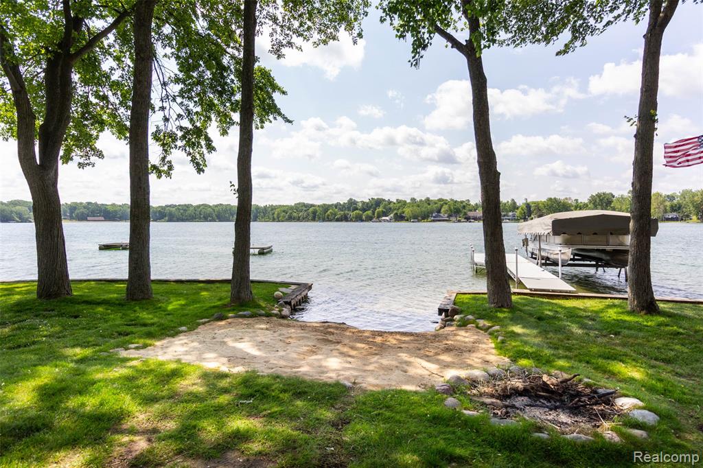6081 Byram Lake Drive, Linden, MI 48451 — Photo 59