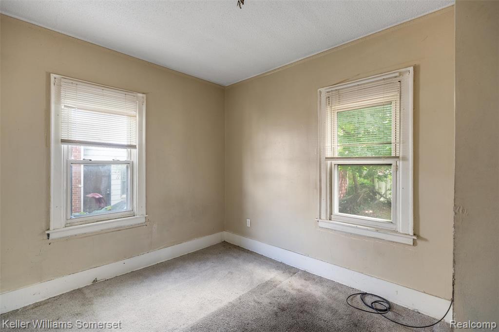 15766 Ferguson Street, Detroit, MI 48227 — Photo 11