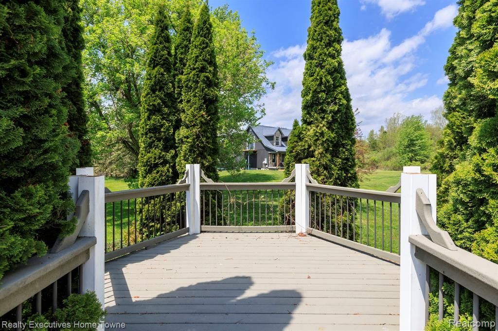 1041 Mackie Road, Almont, MI 48003 — Photo 16