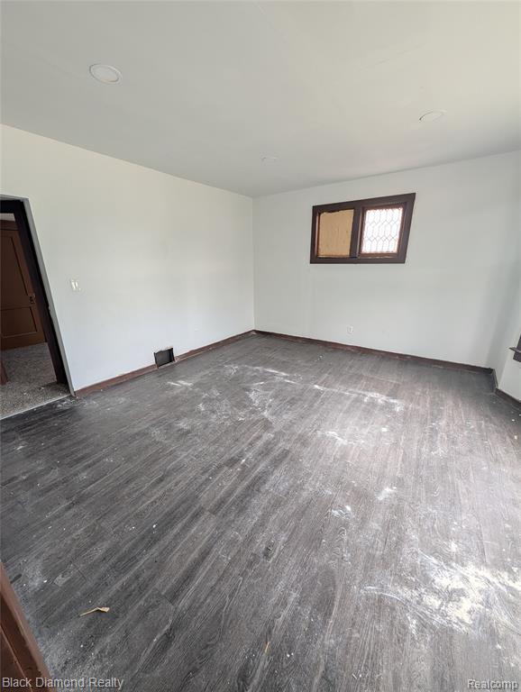 3049 Montclair Street, Detroit, MI 48214 — Photo 22