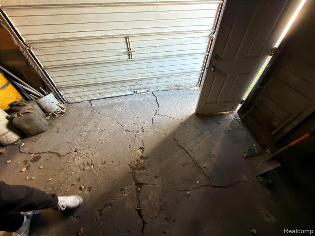 24 W James Street, River Rouge, MI 48218 — Photo 24