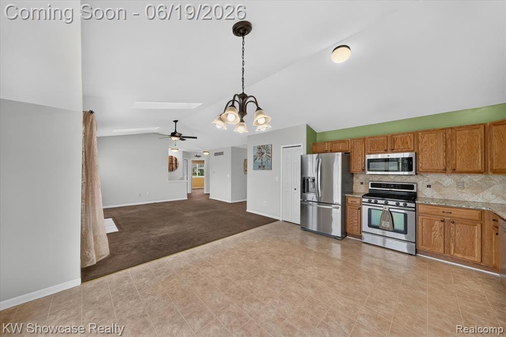 8196 Loon Lane, Grand Blanc, MI 48439 — Photo 13