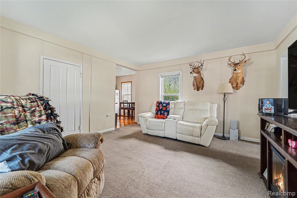 12 E Church Street, Clarkston, MI — Photo 6