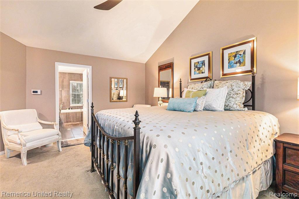1304 YOSEMITE VALLEY Drive, Milford, MI 48381 — Photo 33