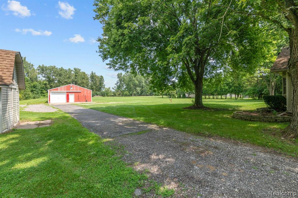 48720 HANFORD Road, Canton, MI 48187 — Photo 18