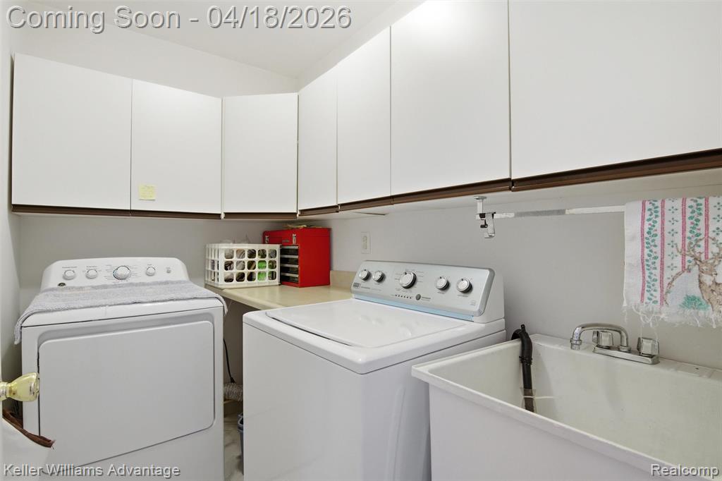 42136 Gladwin Street, Northville, MI 48167 — Photo 29