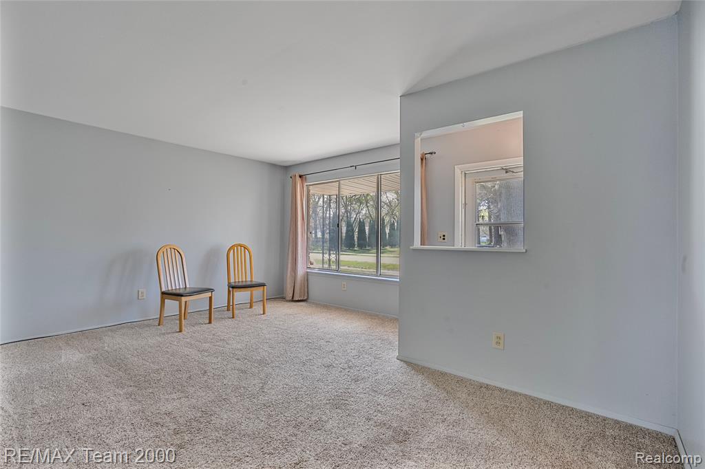 33622 Bock Street, Garden City, MI — Photo 8