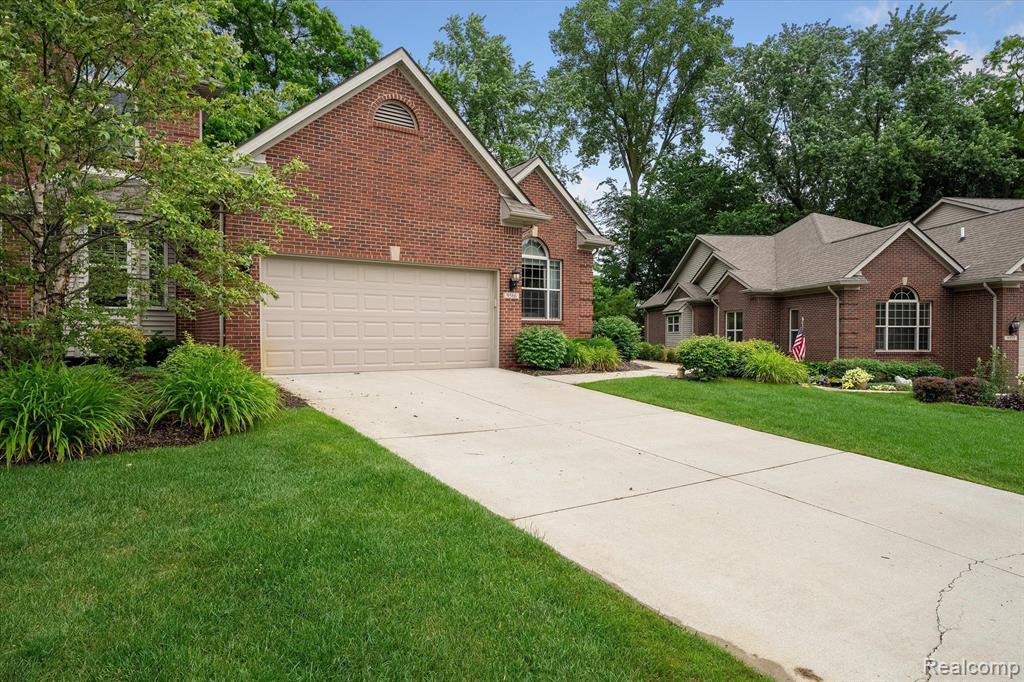 9566 KINGSWAY Circle, Clarkston, MI 48348 — Photo 15