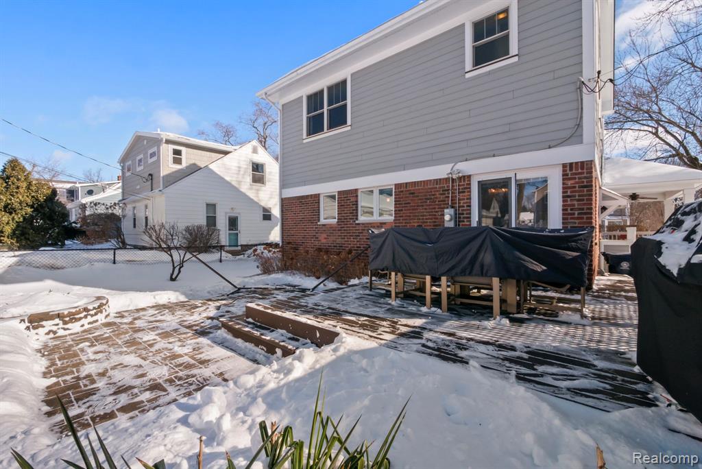551 Auburn, Plymouth, MI 48170 — Photo 42