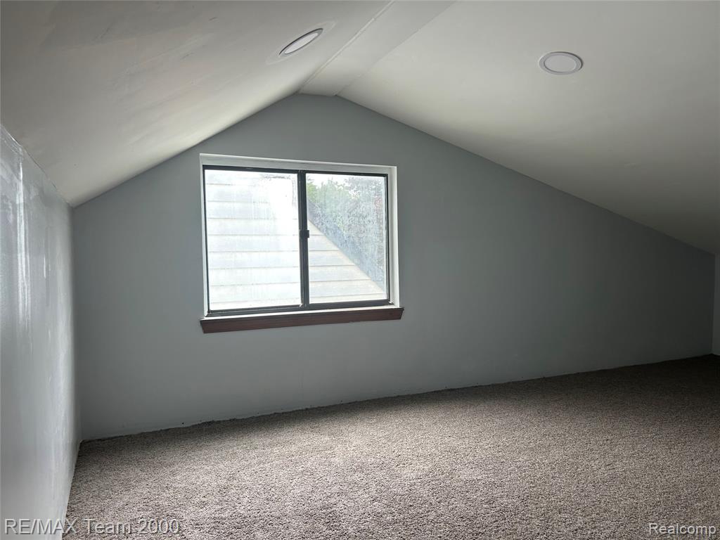 6390 Archdale Street, Detroit, MI 48228 — Photo 23