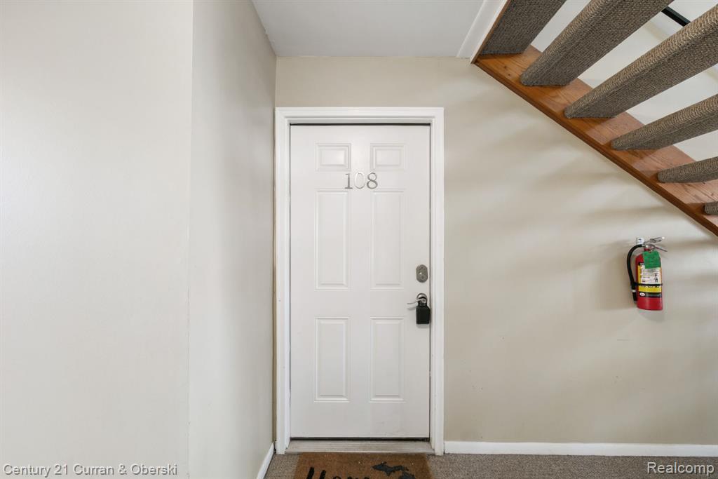 525 Fairbrook Street, 108, Northville, MI 48167 — Photo 6