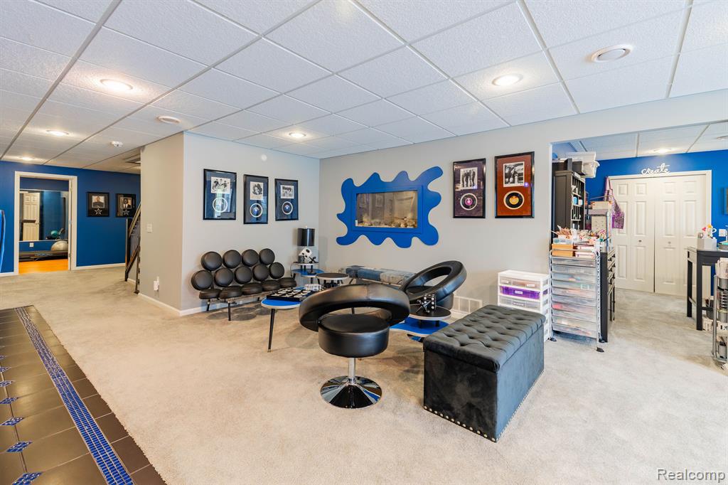 6458 ENCLAVE Drive, Clarkston, MI 48348 — Photo 52