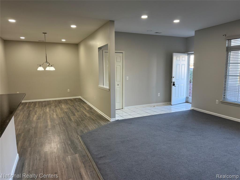5686 Acorn Lane, Sterling Heights, MI 48314 — Photo 5