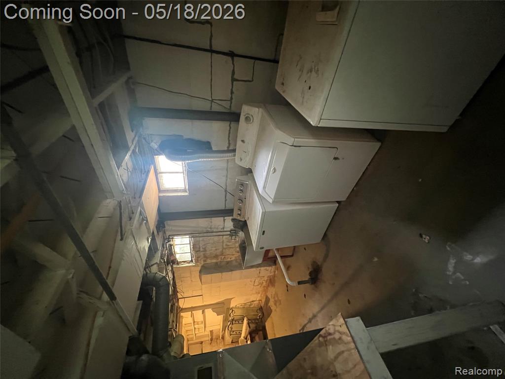 701 ALVORD Avenue, Flint, MI 48507 — Photo 33