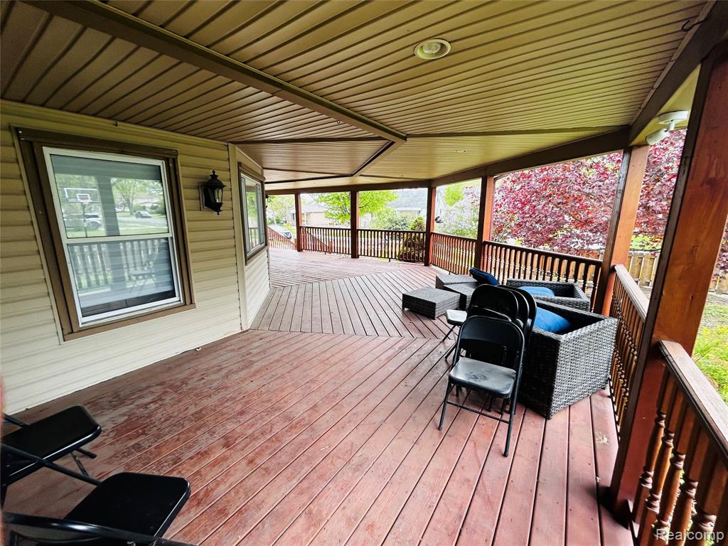 8186 Lenore Street, Dearborn Heights, MI 48127 — Photo 55