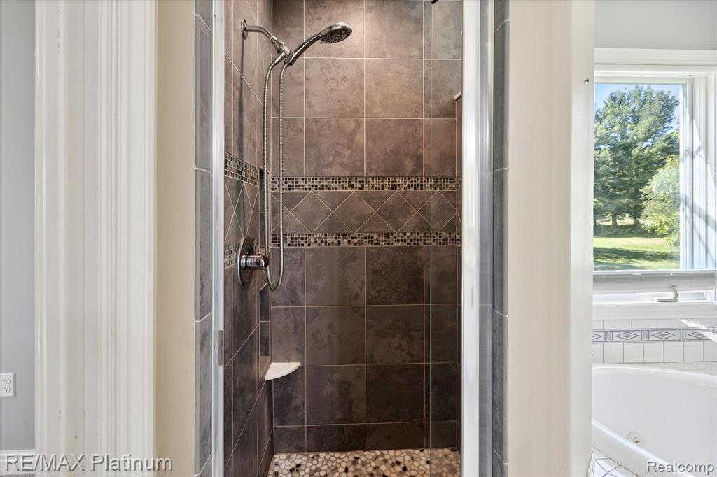 9425 NEFF Road, Clio, MI 48420 — Photo 25