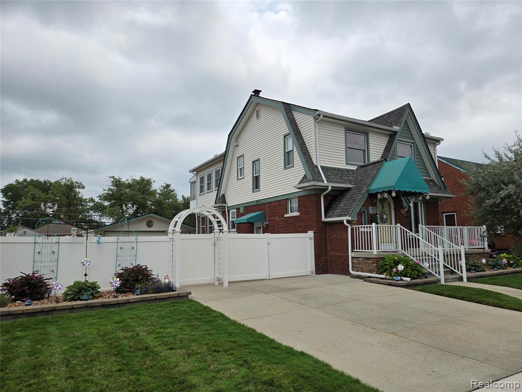 1503 12th Street, Wyandotte, MI 48192
