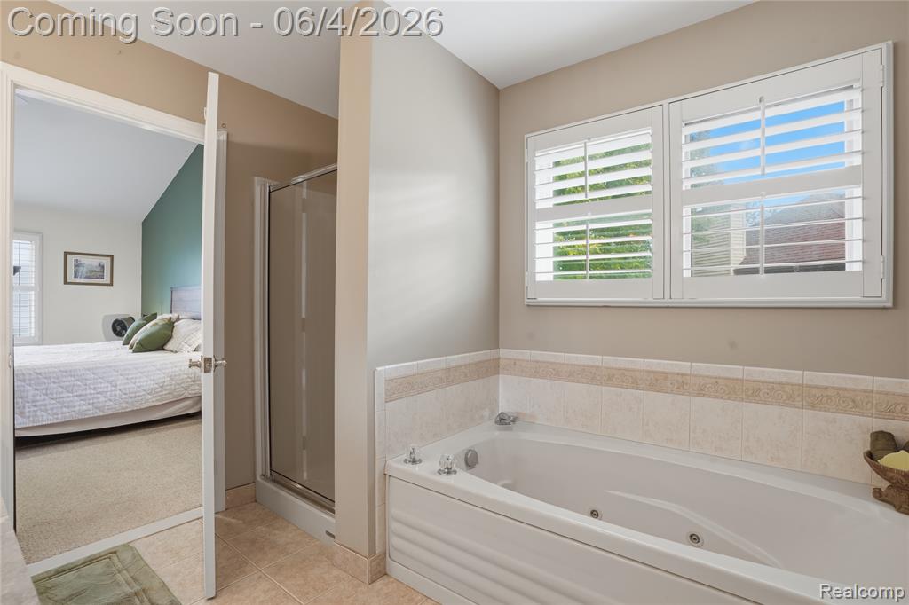 8605 Vista Court, Westland, MI — Photo 23