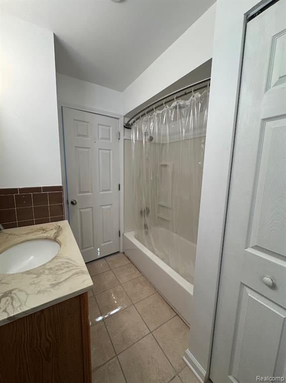8124 Eldora Boulevard, Commerce Twp, MI 48382 — Photo 23