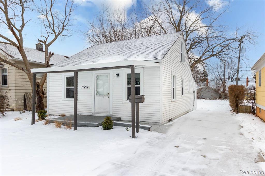 23824 Tuscany Avenue, Eastpointe, MI 48021 — Photo 2
