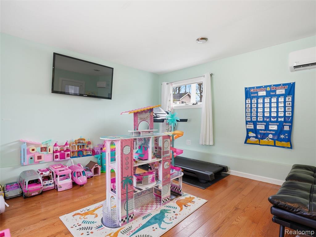 3349 Duffield Street, White Lake, MI 48383 — Photo 17