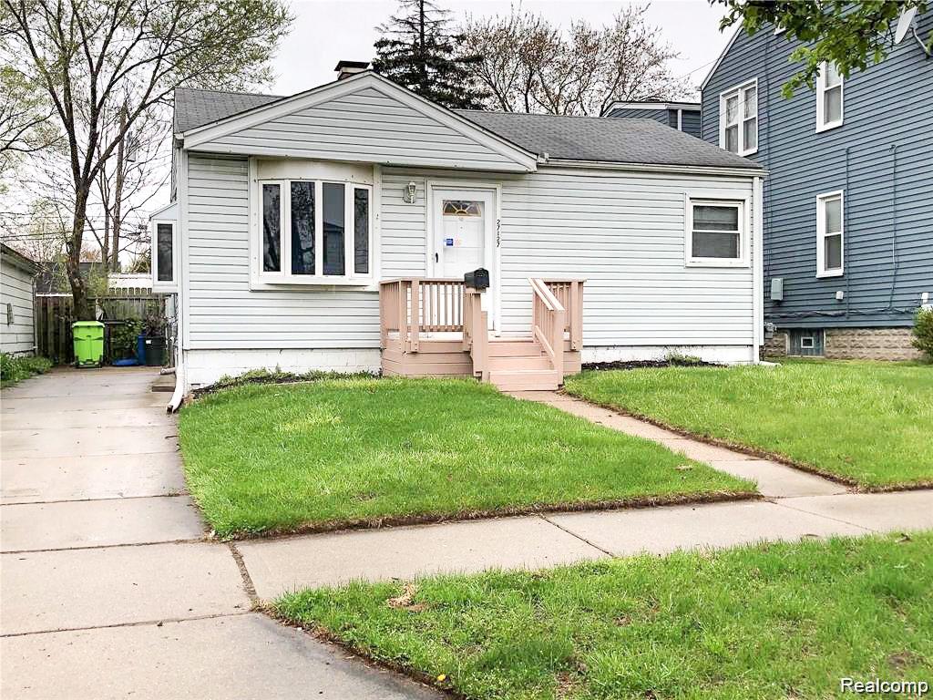 27127 Dartmouth Street, Madison Heights, MI 48071 — front exterior