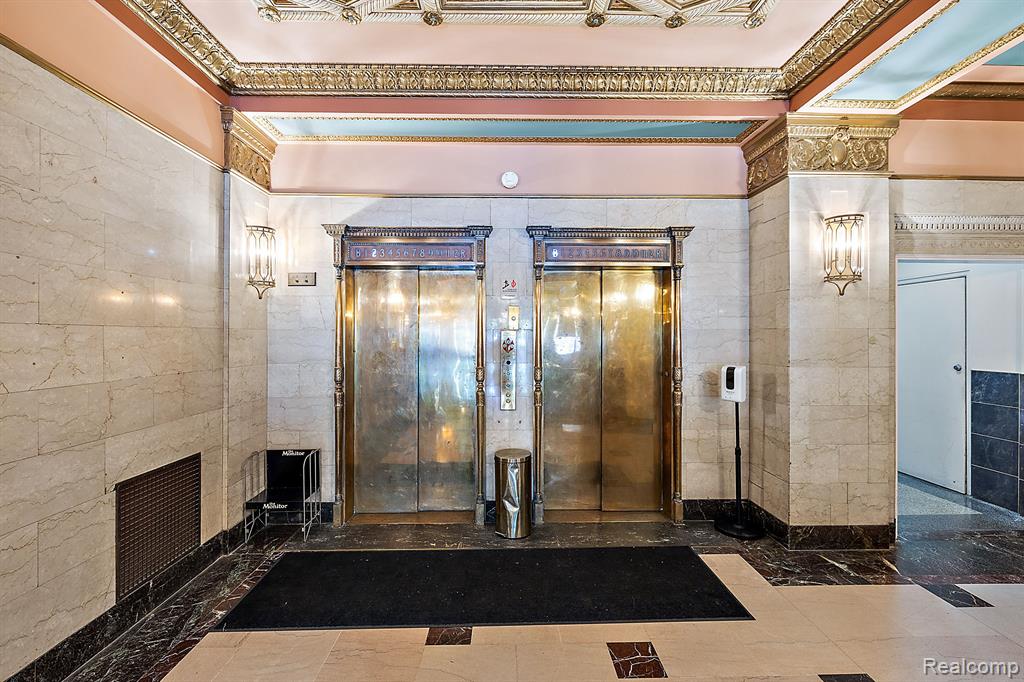 15 E KIRBY Street, 322, Detroit, MI 48202 — Photo 23
