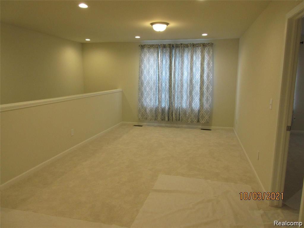 626 BACKSHORE Drive, Canton, MI 48187 — Photo 30