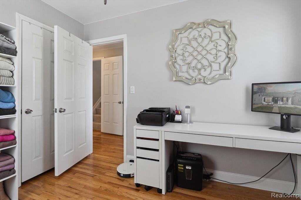 448 HIGHLAND Avenue, Clawson, MI — Photo 17