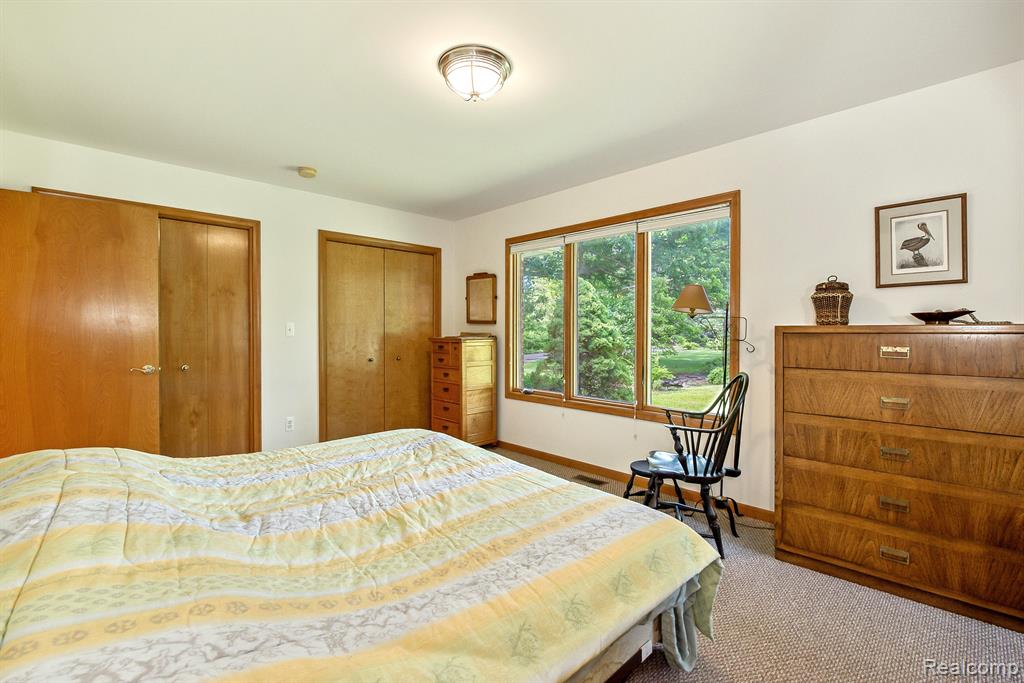 7636 THARP Drive, Whitmore Lake, MI 48189 — Photo 57